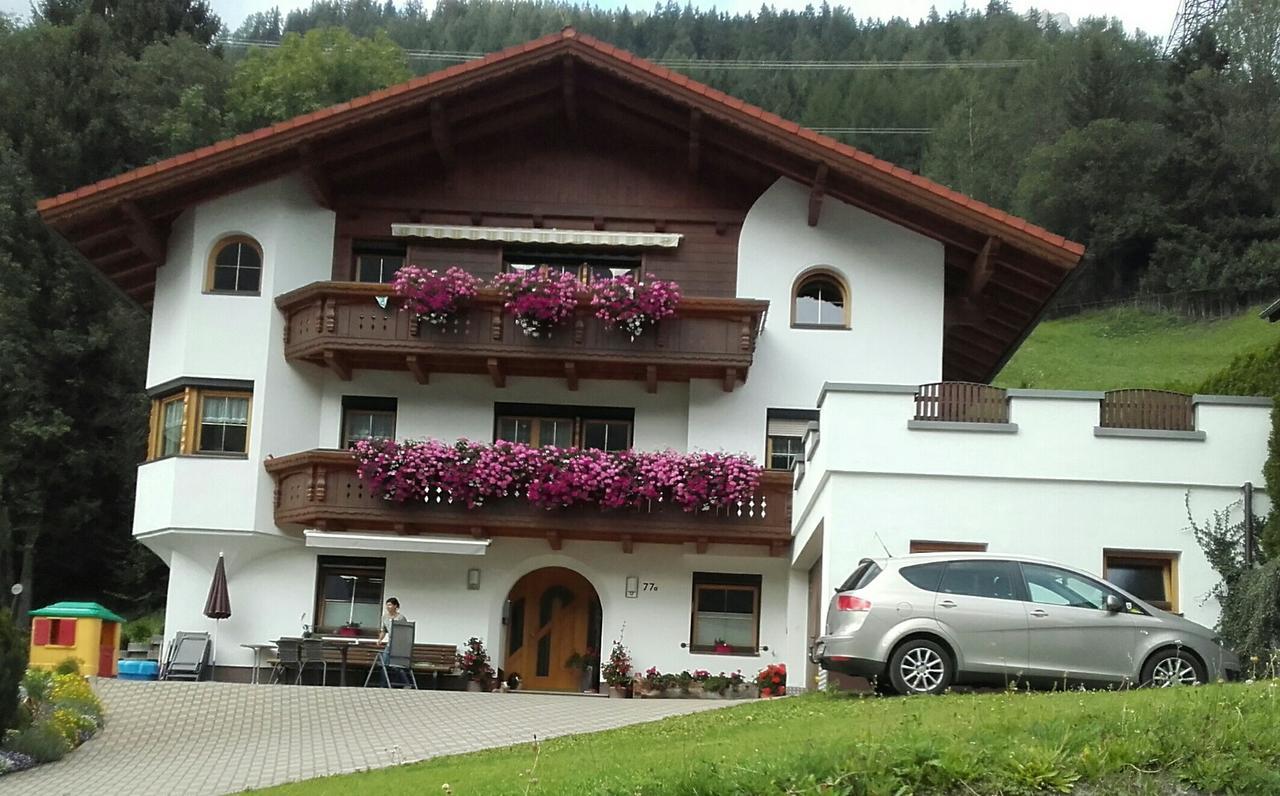 Apartment Maierhof Flirsch Exterior photo